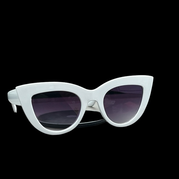 White Cateye Sunglasses - Picture 7 of 12